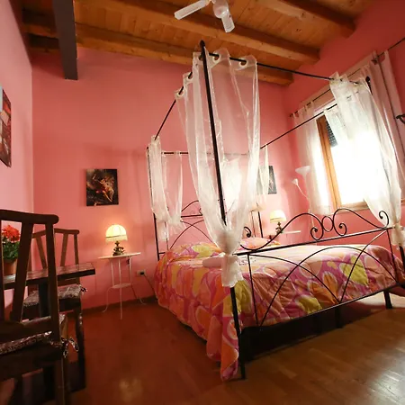 Juliette House Rooms-2